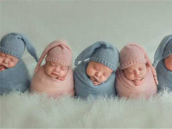 剖腹产十个月后可以做试管放2个鲜胚选择双胞胎吗？