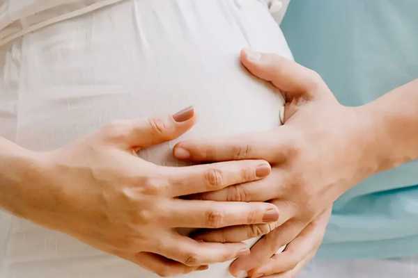 怀孕7-8周验血没有y染色体生了男孩，香港DNA并非100%准确